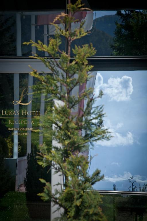 Hotel Luka'S Berane Extérieur photo
